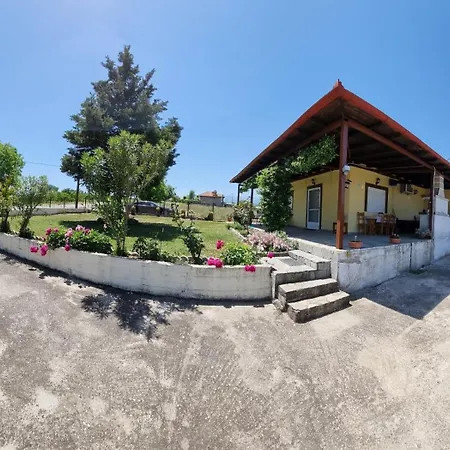 Lina Hébergement de vacances Édessa